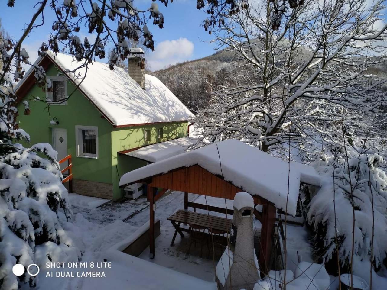 Chata Lazne Evzenie Klášterec nad Ohří Bagian luar foto