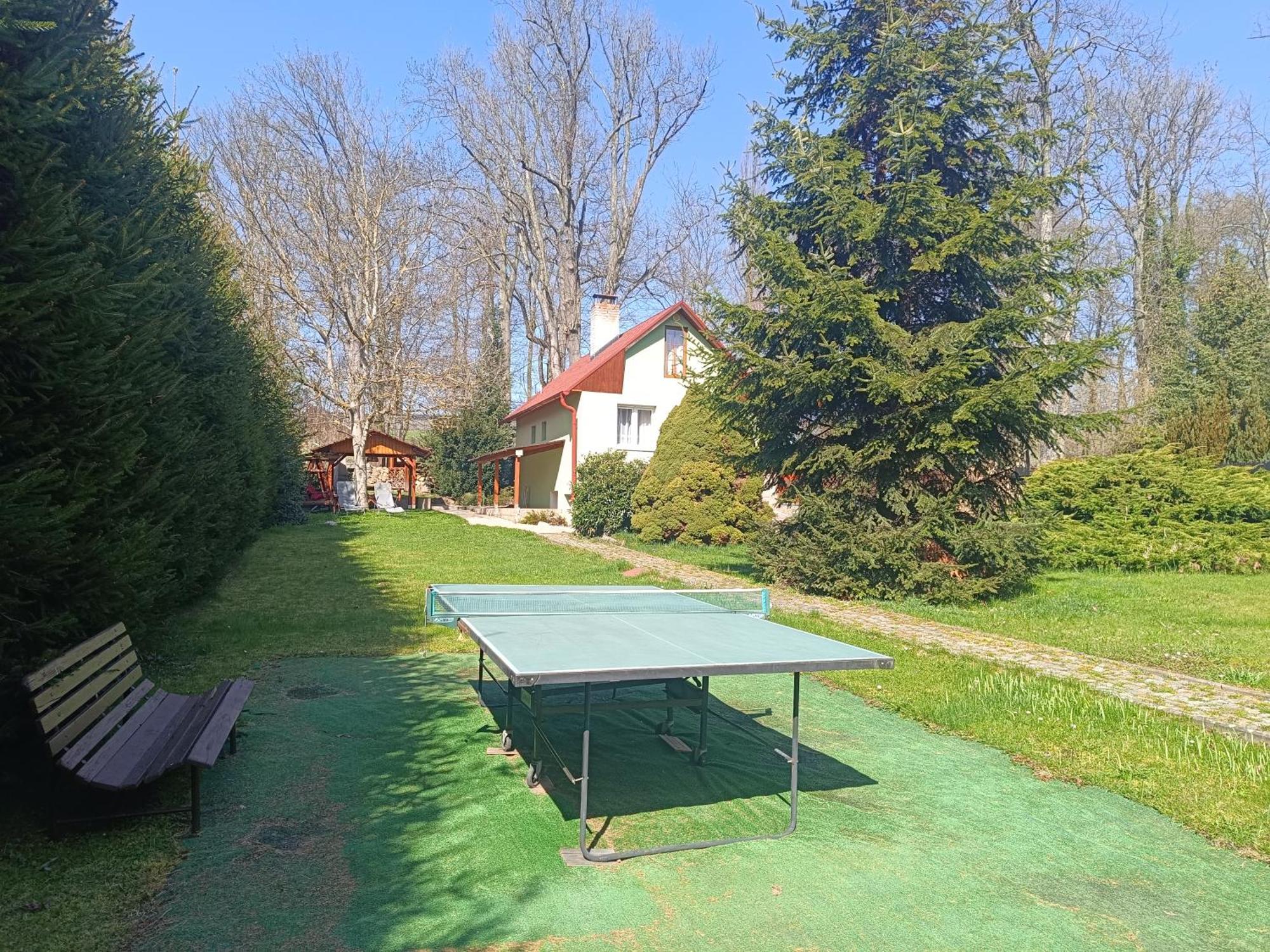 Chata Lazne Evzenie Klášterec nad Ohří Bagian luar foto